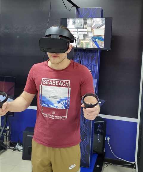Бесплатные Час игры в VR-очках виртуальной реальности от WARPOINT по адресу Пятигорск, проспект Калинина, 92/3, 4 этаж