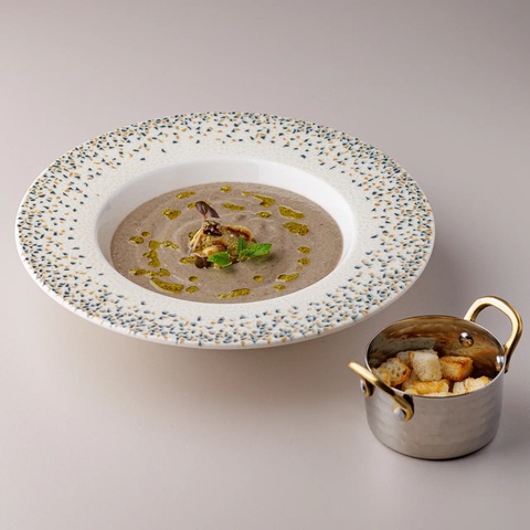 Крем-суп с белыми грибами - 450 ₽