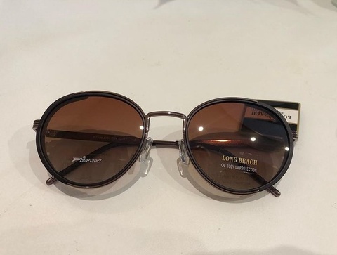 Солнцезащитные очки, модель унисекс в коричневом цвете - 1 500 ₽