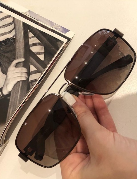 Мужские солнцезащитные очки в коричневом цвете - 1 300 ₽