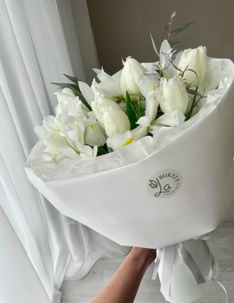Букет цветов в Железноводске — 2 500 ₽