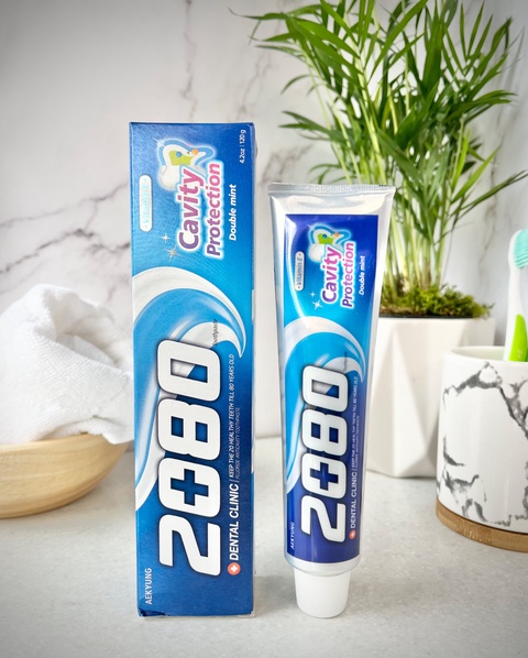 Зубная паста Dental Clinic 2080 Basic Натуральная мята 120 мл Корея - 200 ₽