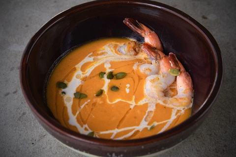 Тыквенный суп с креветками - 485 ₽