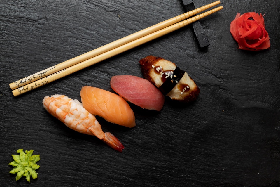 Сяке суши - 80 ₽, заказать онлайн.