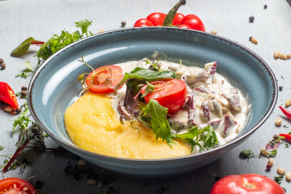 Вяленая телятина с ароматом крапивы в соусе Шипс (Лягур) - 450 ₽, заказать онлайн.
