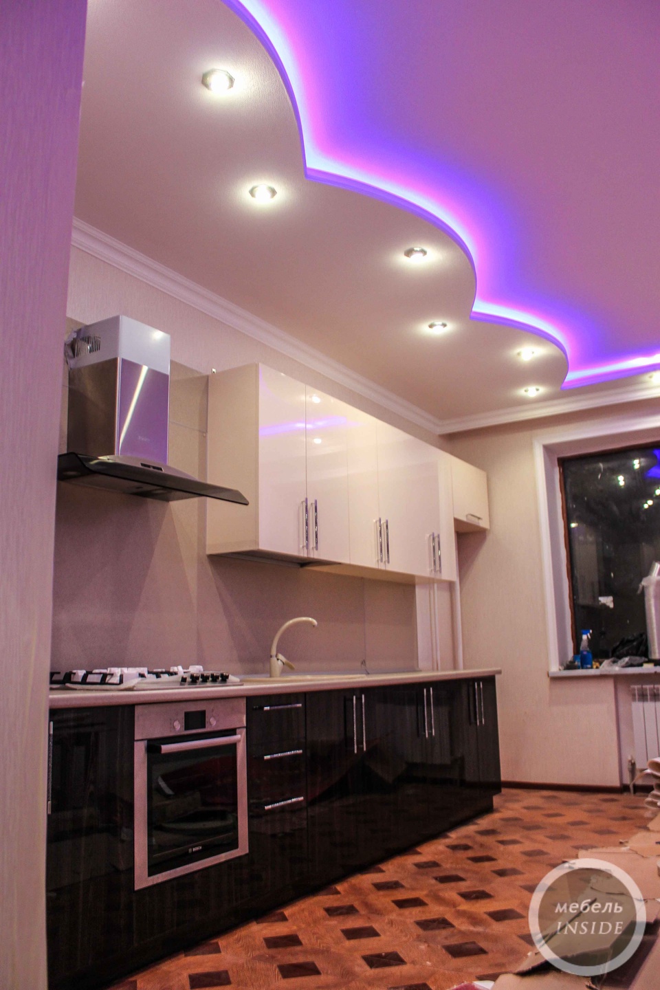 Кухня светлый верх темный низ высокий глянец АГТ 5 метров - 0 ₽, заказать онлайн.
