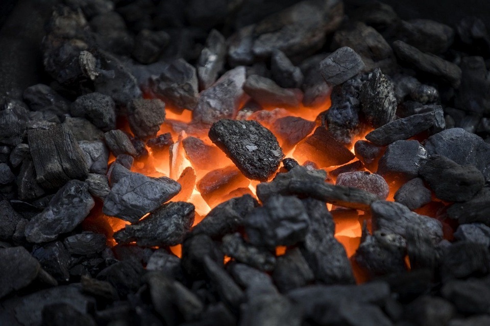 Уголь древесный 10кг - 476 ₽, заказать онлайн.