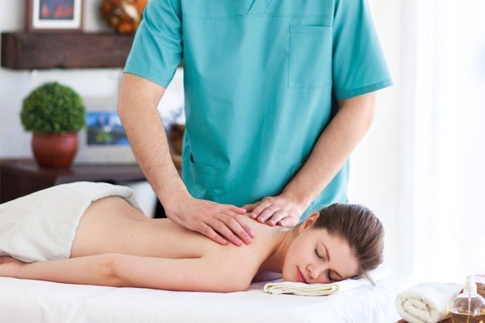 Aamp Massage