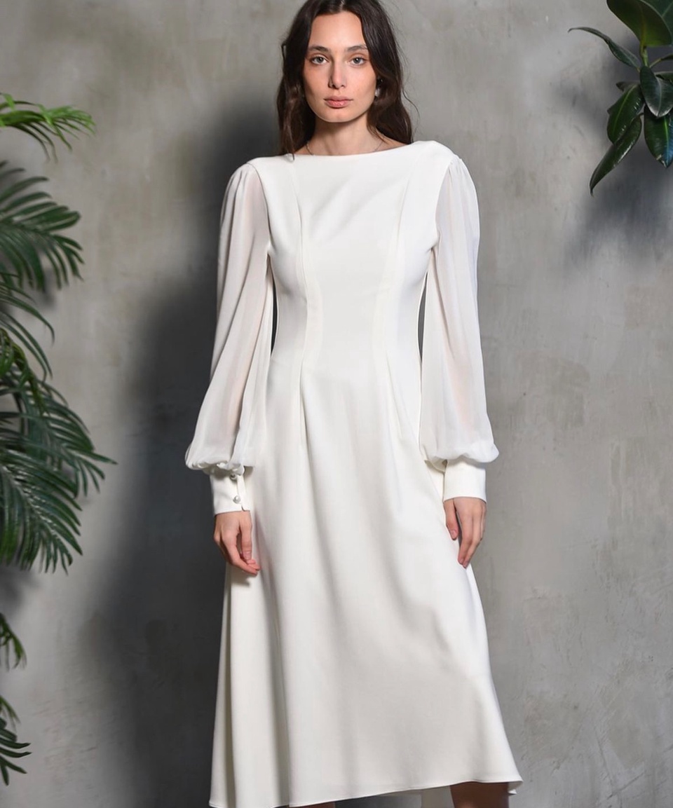 Платье с вырезом на спине - 7 000 ₽, заказать онлайн.