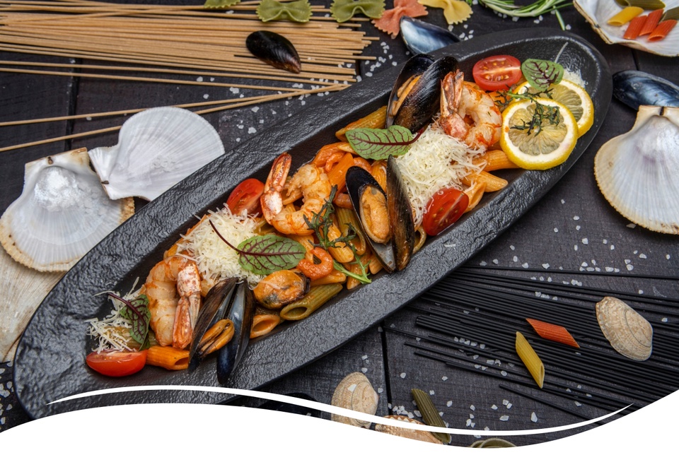 Триколор пенне арабиата с морепродуктами - 530 ₽, заказать онлайн.