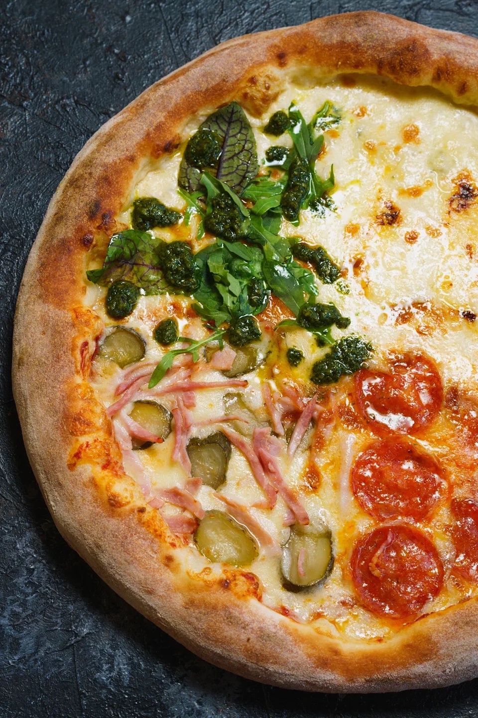 Пицца 4 вкуса - 650 ₽, заказать онлайн.