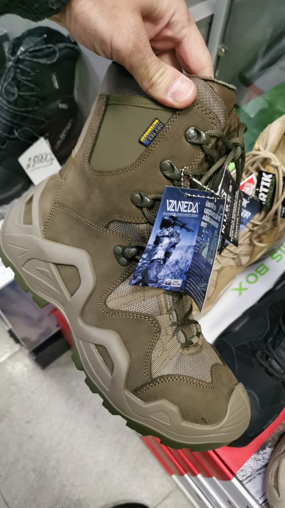 Тактические ботинки VANEDA на мембране DRY - 10 000 ₽, заказать онлайн.