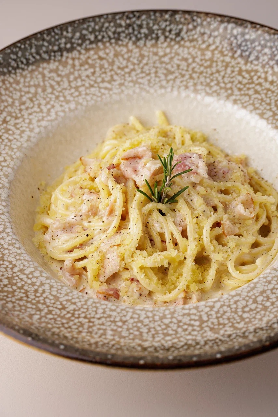Спагетти карбонара - 530 ₽, заказать онлайн.
