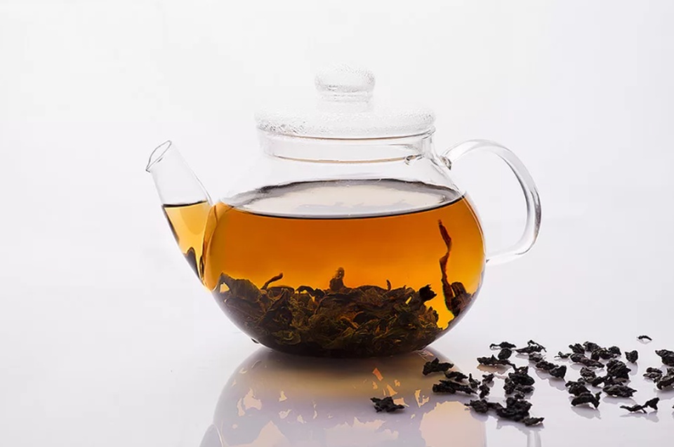 Чай черный листовой в чайнике - 290 ₽, заказать онлайн.