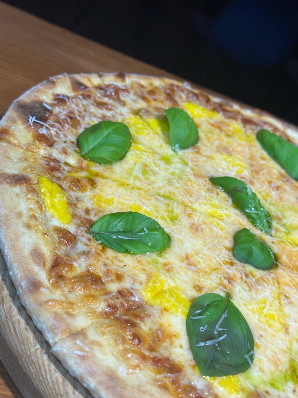 Пицца маргарита - 450 ₽, заказать онлайн.