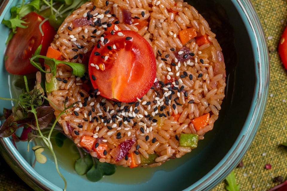 Рис с овощами - 150 ₽, заказать онлайн.