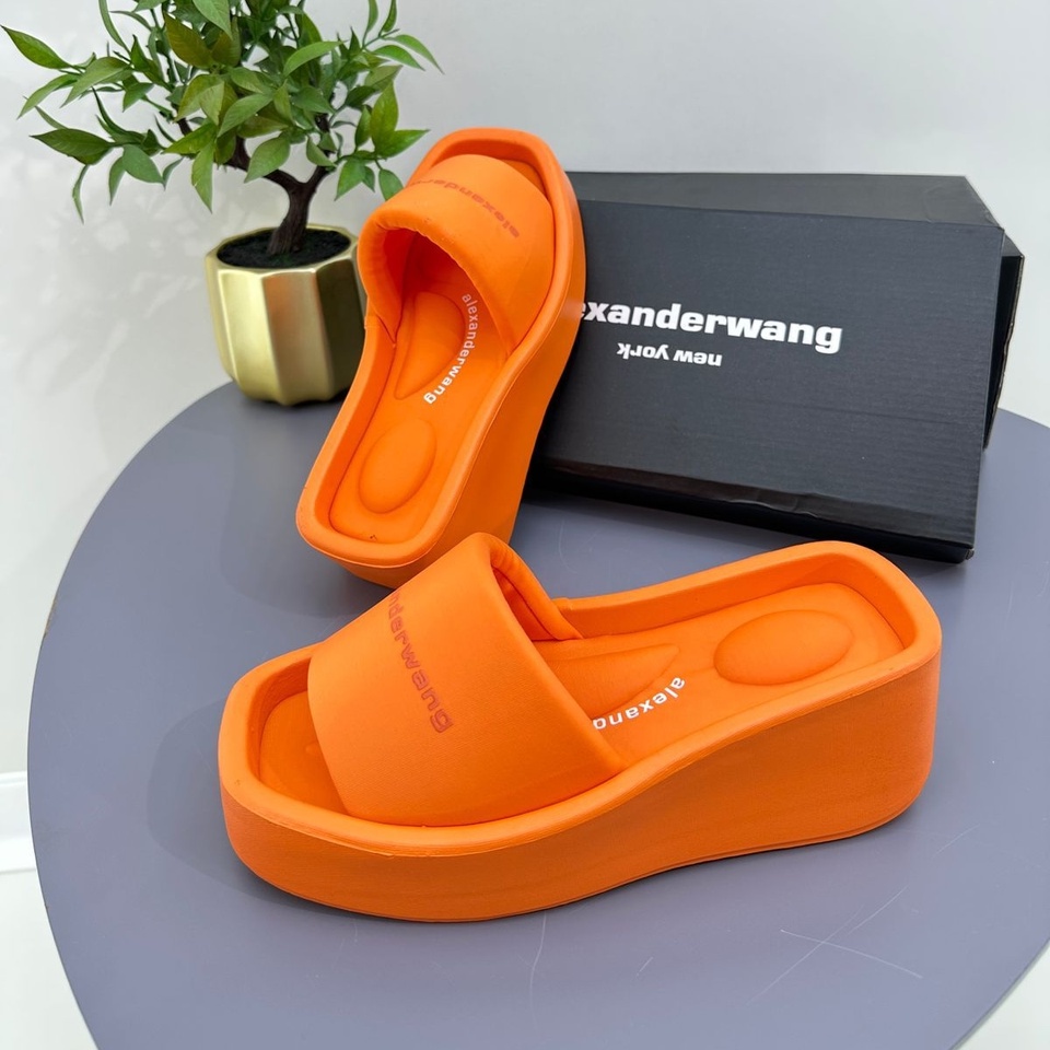 Сабо женские Alexander Wang оранжевый - 2 800 ₽, заказать онлайн.