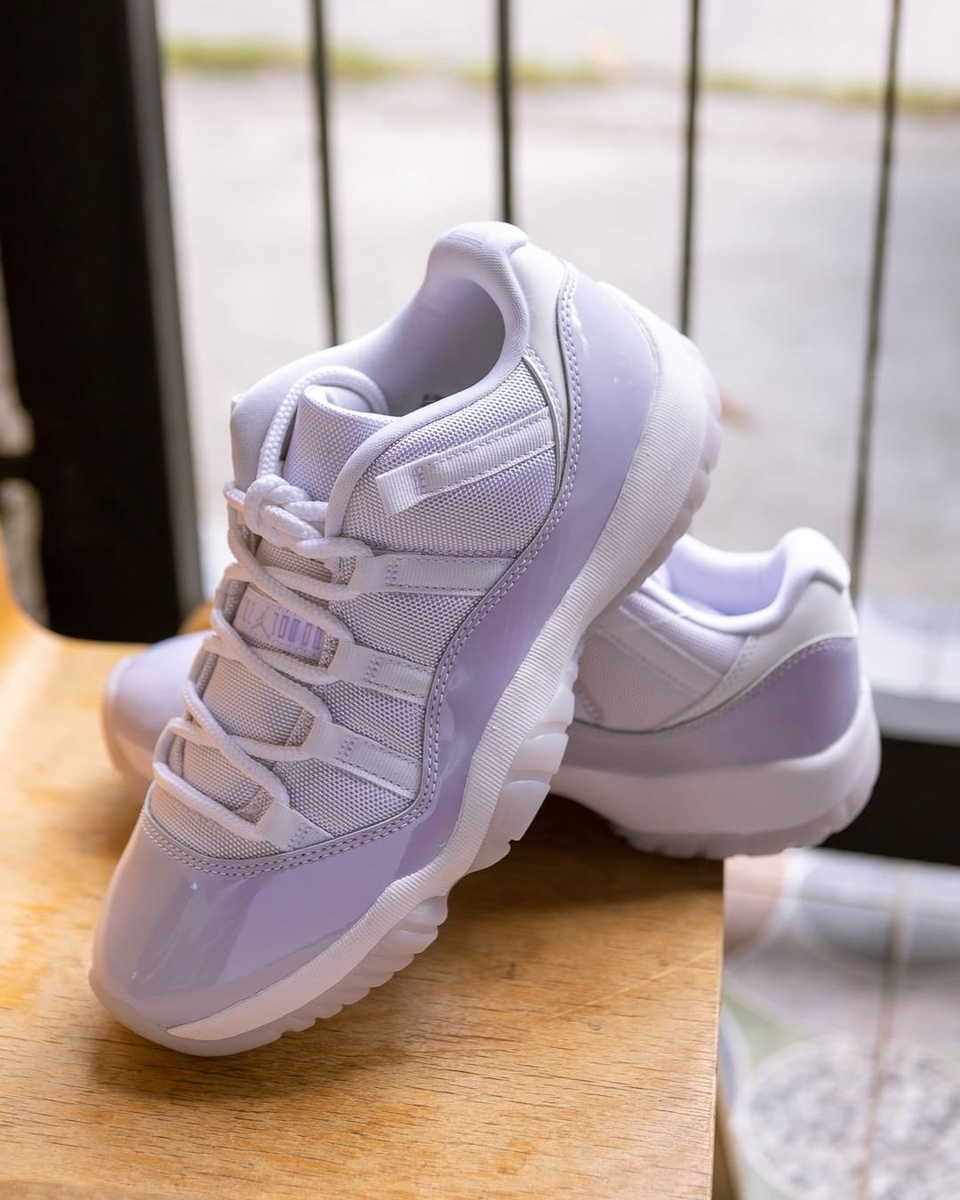 Air Jordan 11 «Purple Pure» - 5 900 ₽, заказать онлайн.