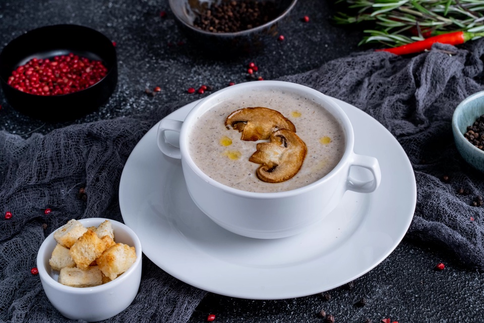 Крем-суп из грибов - 300 ₽, заказать онлайн.