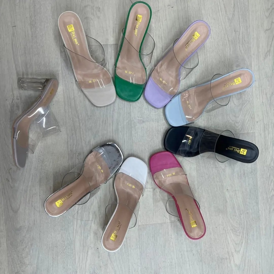 Шлепанцы на прозрачном каблуке цвет на выбор - 2 500 ₽, заказать онлайн.