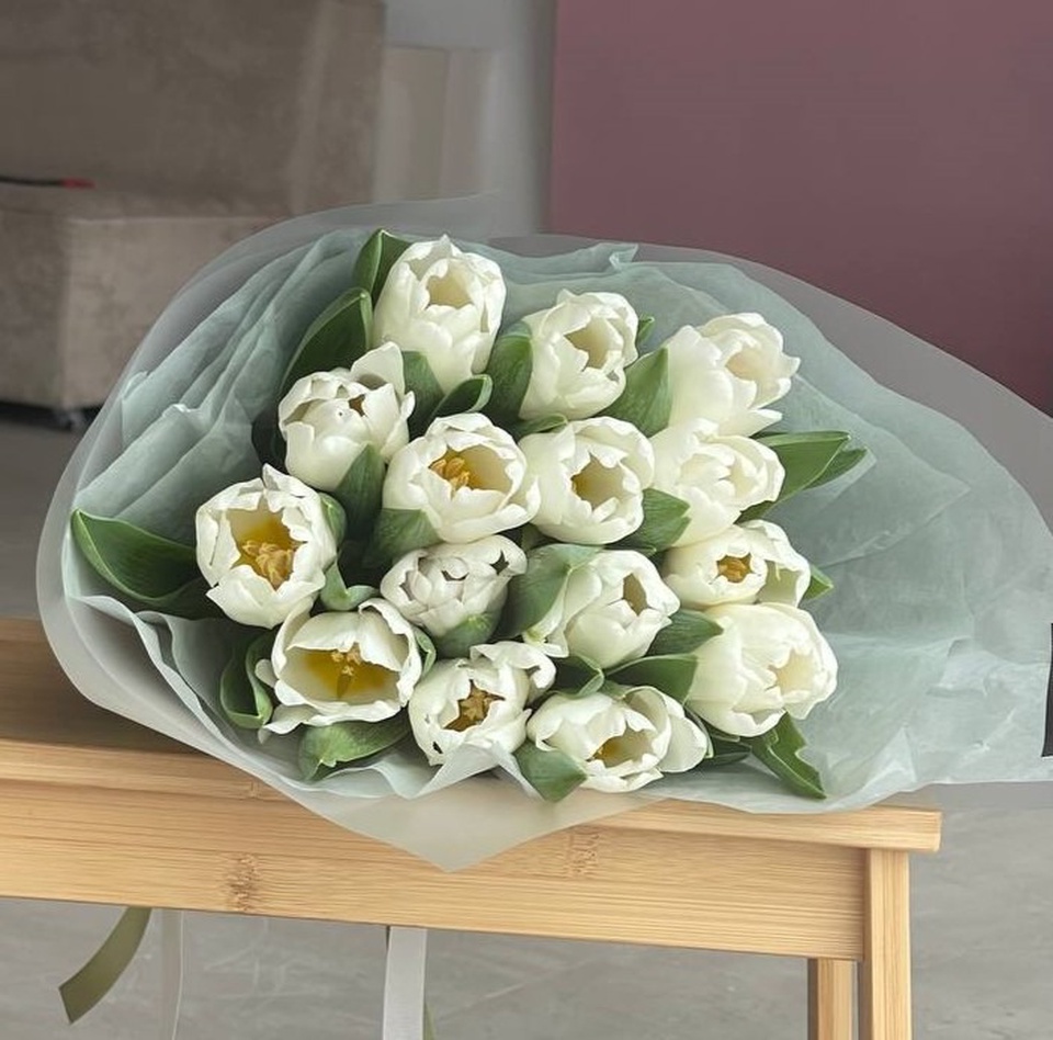 Моно из белых тюльпанов - 1 600 ₽, заказать онлайн.