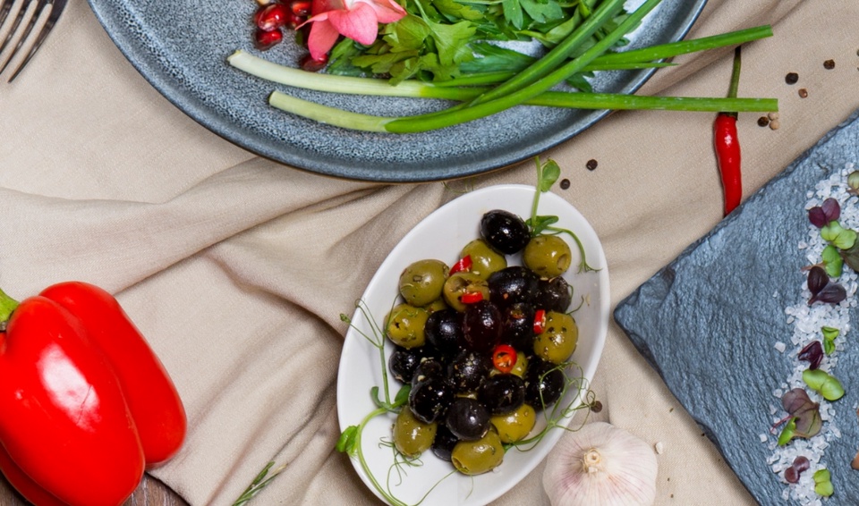 Оливки / маслины - 270 ₽, заказать онлайн.