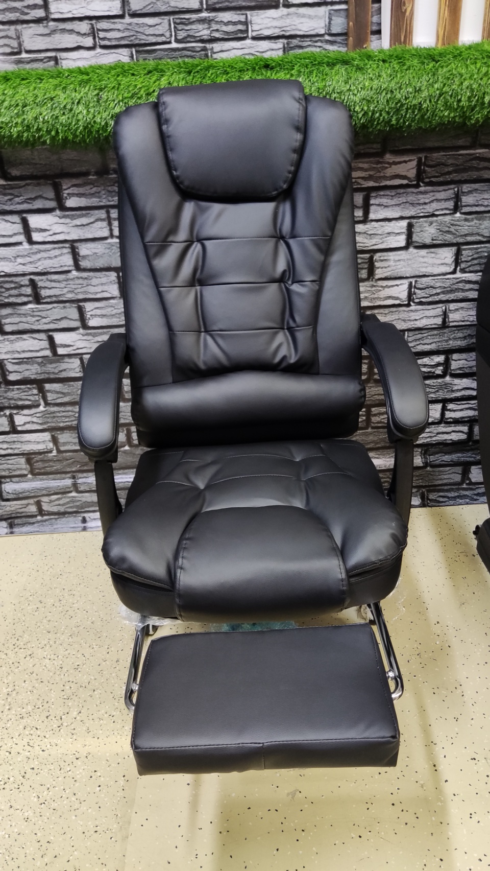 Кресло офисное со встроенным вибромассажем - 14 000 ₽, заказать онлайн.