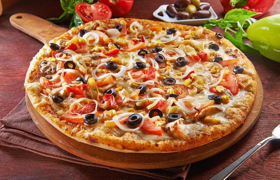 Пицца сборная: выбор ингредиентов (размер XL) - 30 ₽, заказать онлайн.