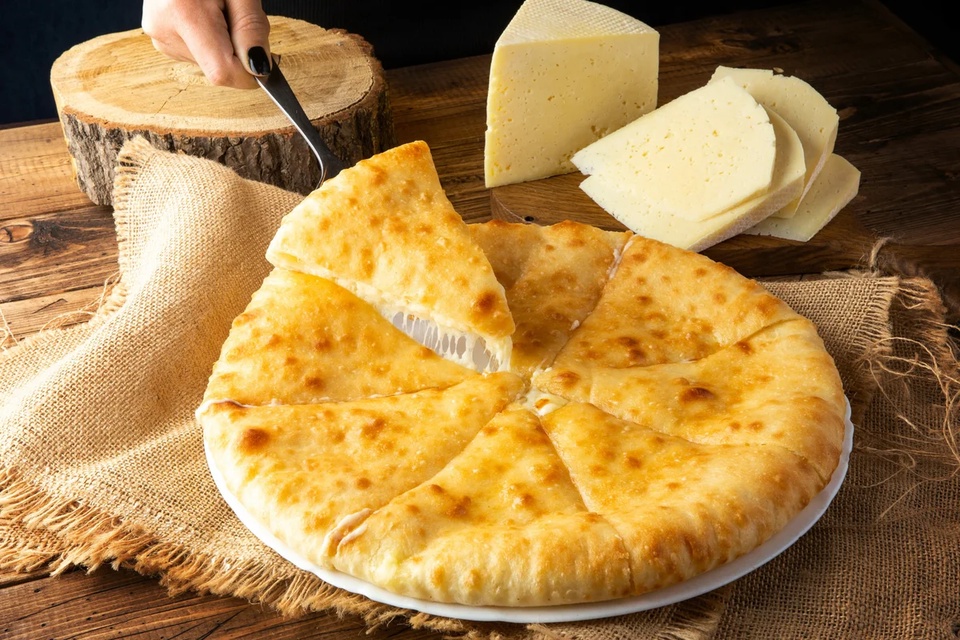 Пирог с сыром - 450 ₽, заказать онлайн.