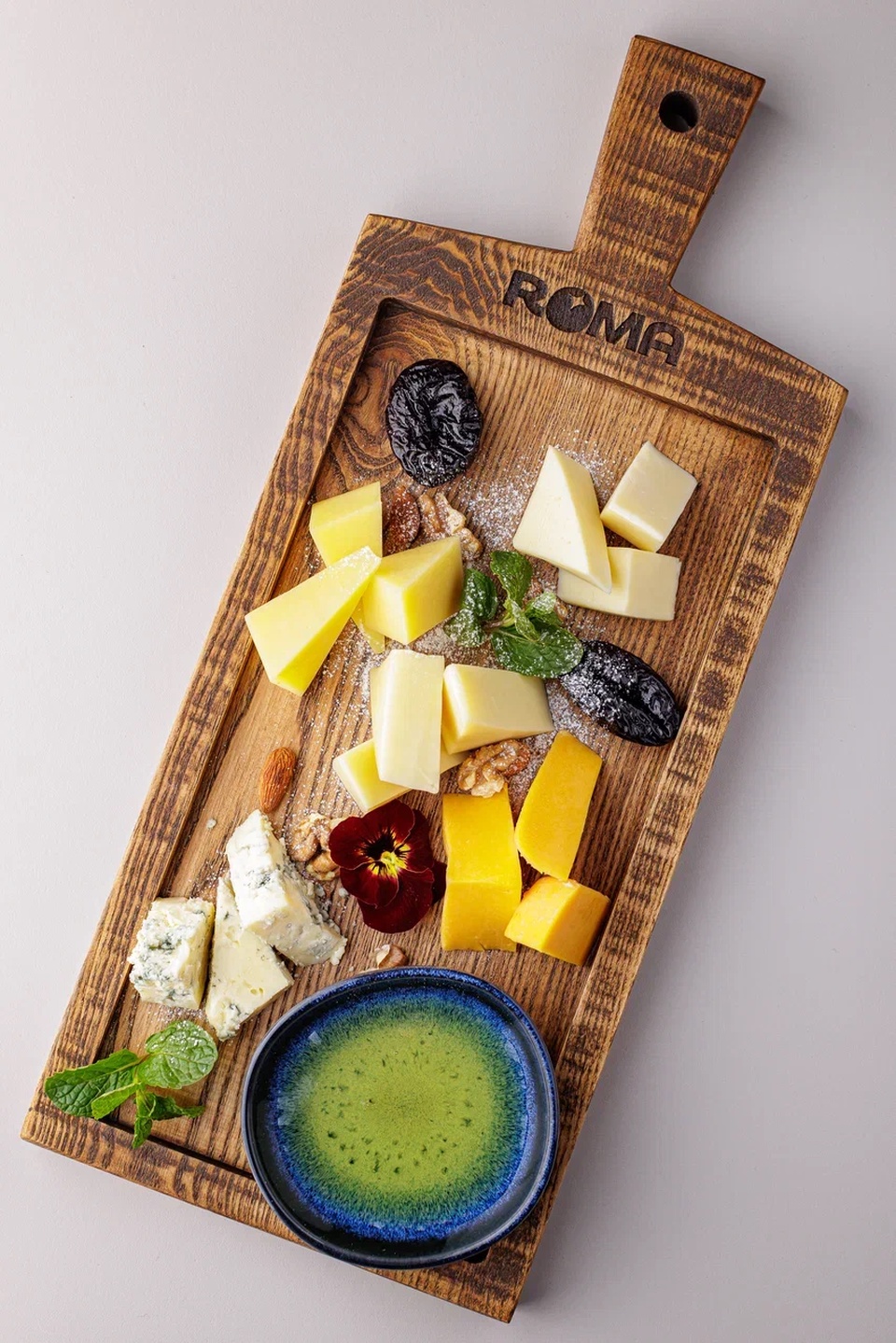 Формаджио из 5 видов сыров - 1 150 ₽, заказать онлайн.