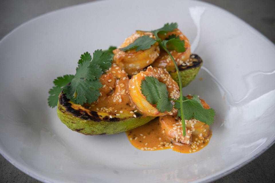 Креветки с авокадо в соусе Том-ям - 685 ₽, заказать онлайн.