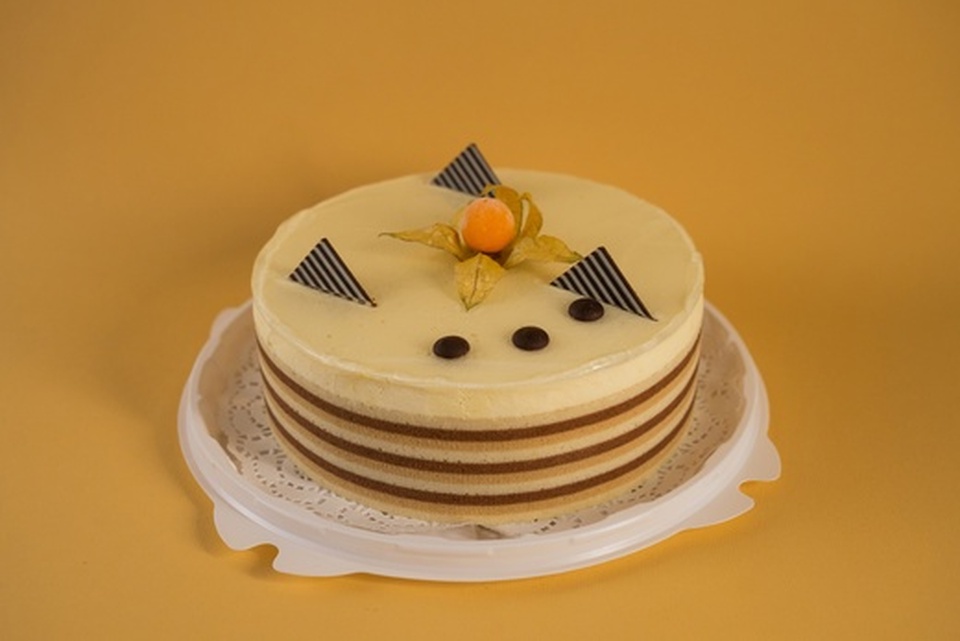 Торт "Три шоколада" 1000 г - 1 500 ₽, заказать онлайн.