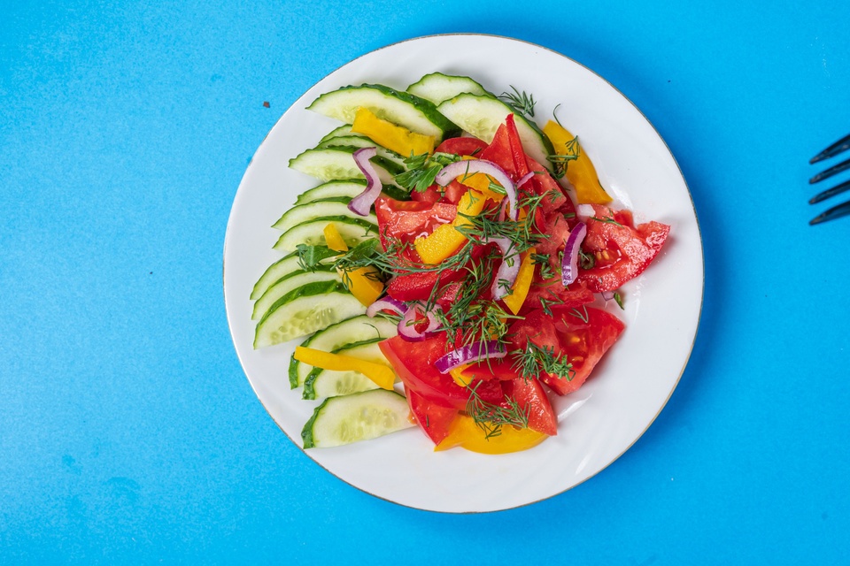 Салат овощной - 180 ₽, заказать онлайн.