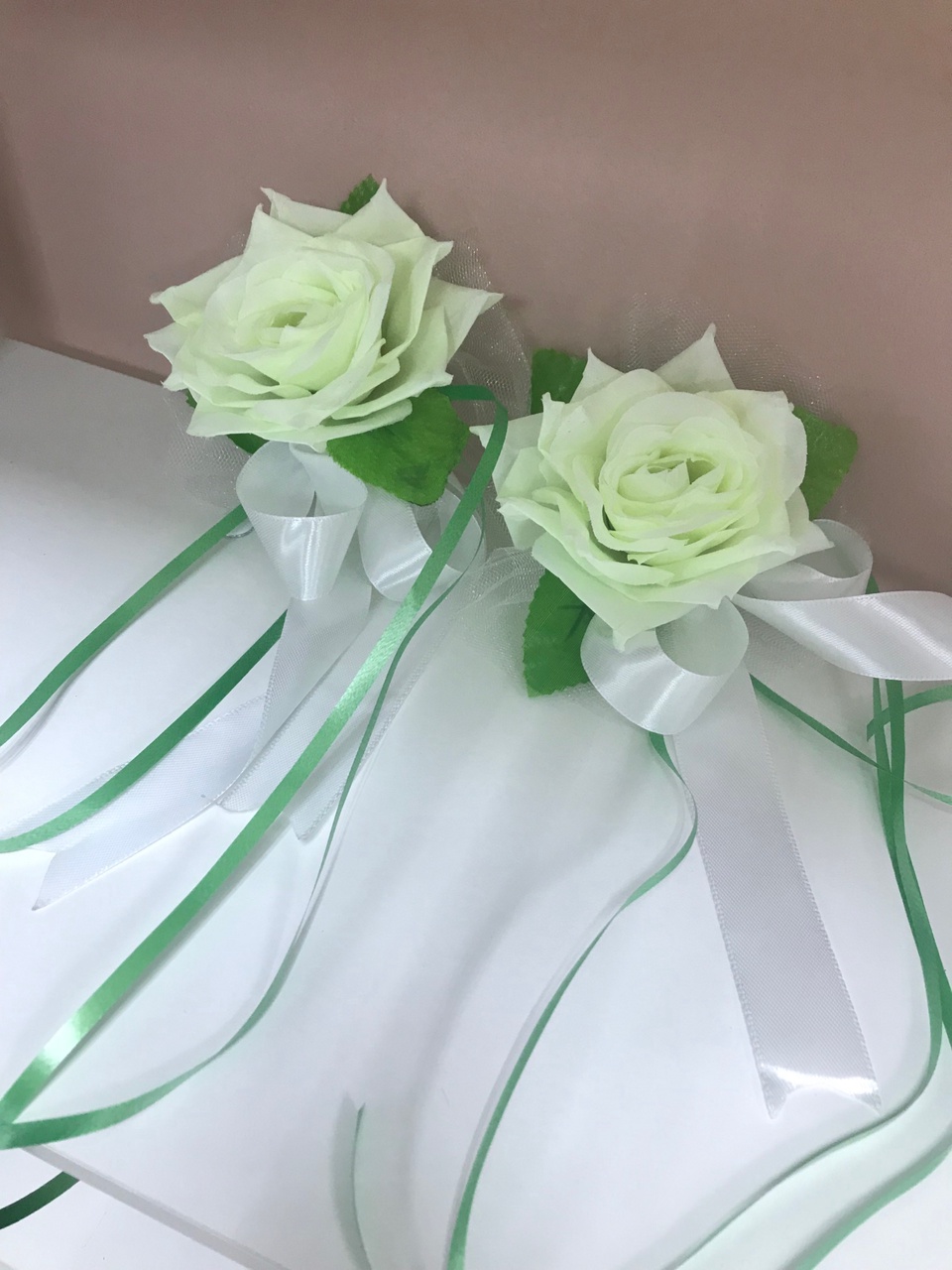 Декор на ручки/зеркала свадебного автомобиля ( Белая Роза) - 300 ₽, заказать онлайн.