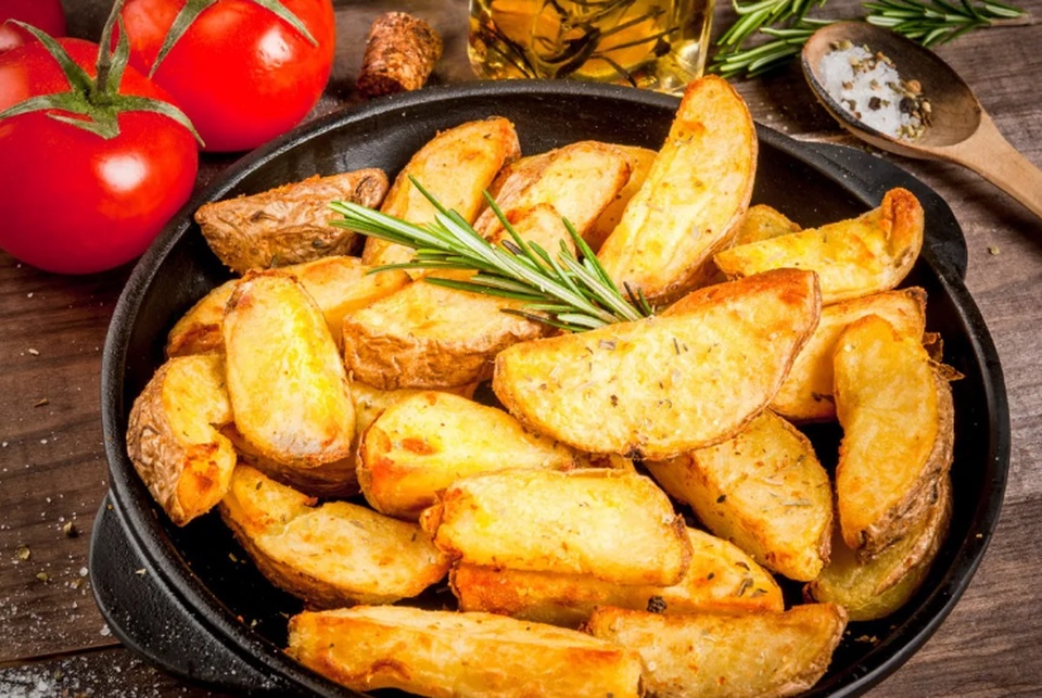 Картофель по-деревенски - 170 ₽, заказать онлайн.