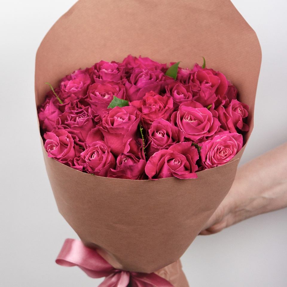 31 малиновая роза - 1 990 ₽, заказать онлайн.