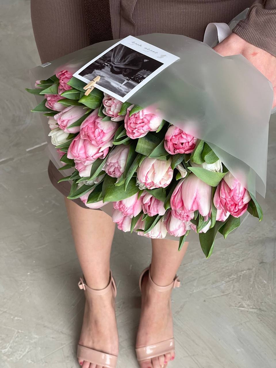 Букет из пионовидных тюльпанов - 4 750 ₽, заказать онлайн.