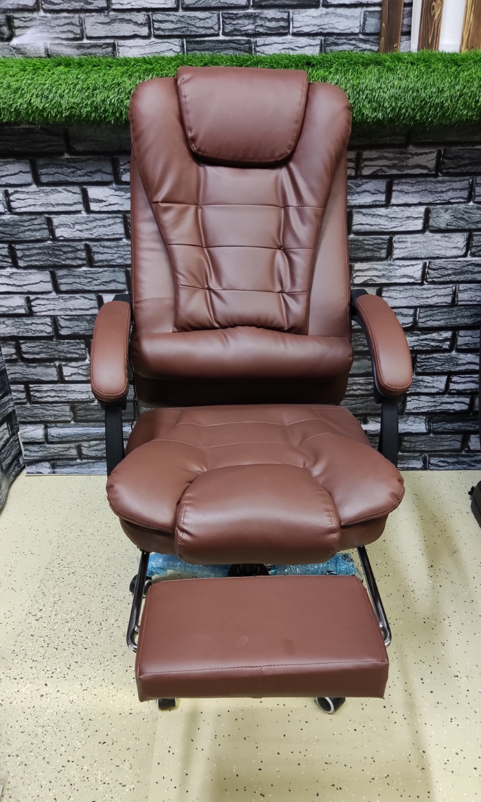 Кресло офисное со встроенным вибромассажем - 14 000 ₽, заказать онлайн.