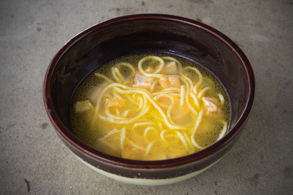 Суп из домашней курицы с лапшой - 390 ₽, заказать онлайн.