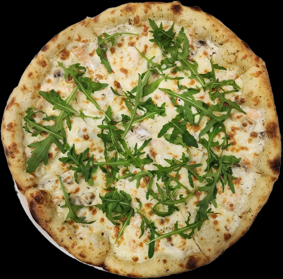 Пицца с лососем - 720 ₽, заказать онлайн.