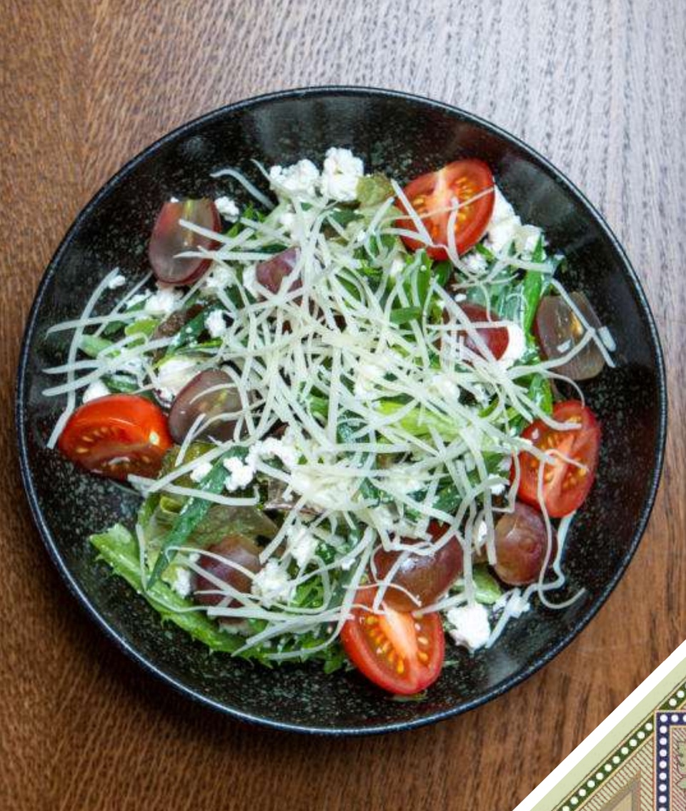 Салат с творогом и тархуном - 350 ₽, заказать онлайн.